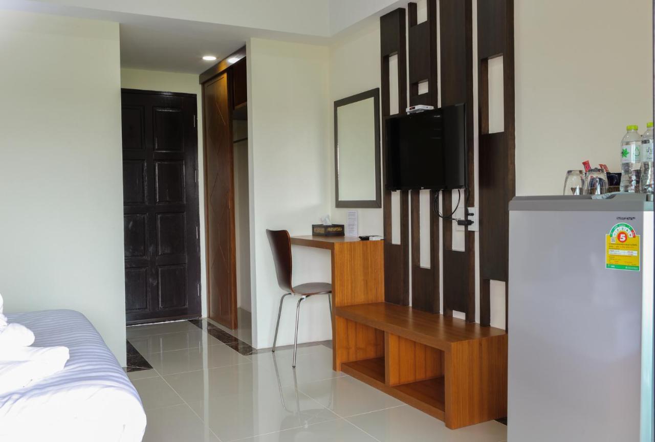 צ'יאנג מאי B And Y Residence מראה חיצוני תמונה